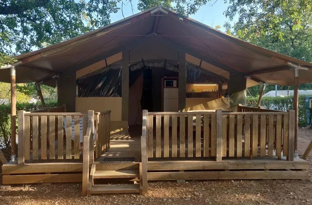 Easyatent Safari Tent Lanterna Červar-Porat Semesterpark