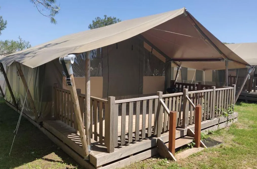 Easyatent Safari Tent Lanterna Červar-Porat 0*,
